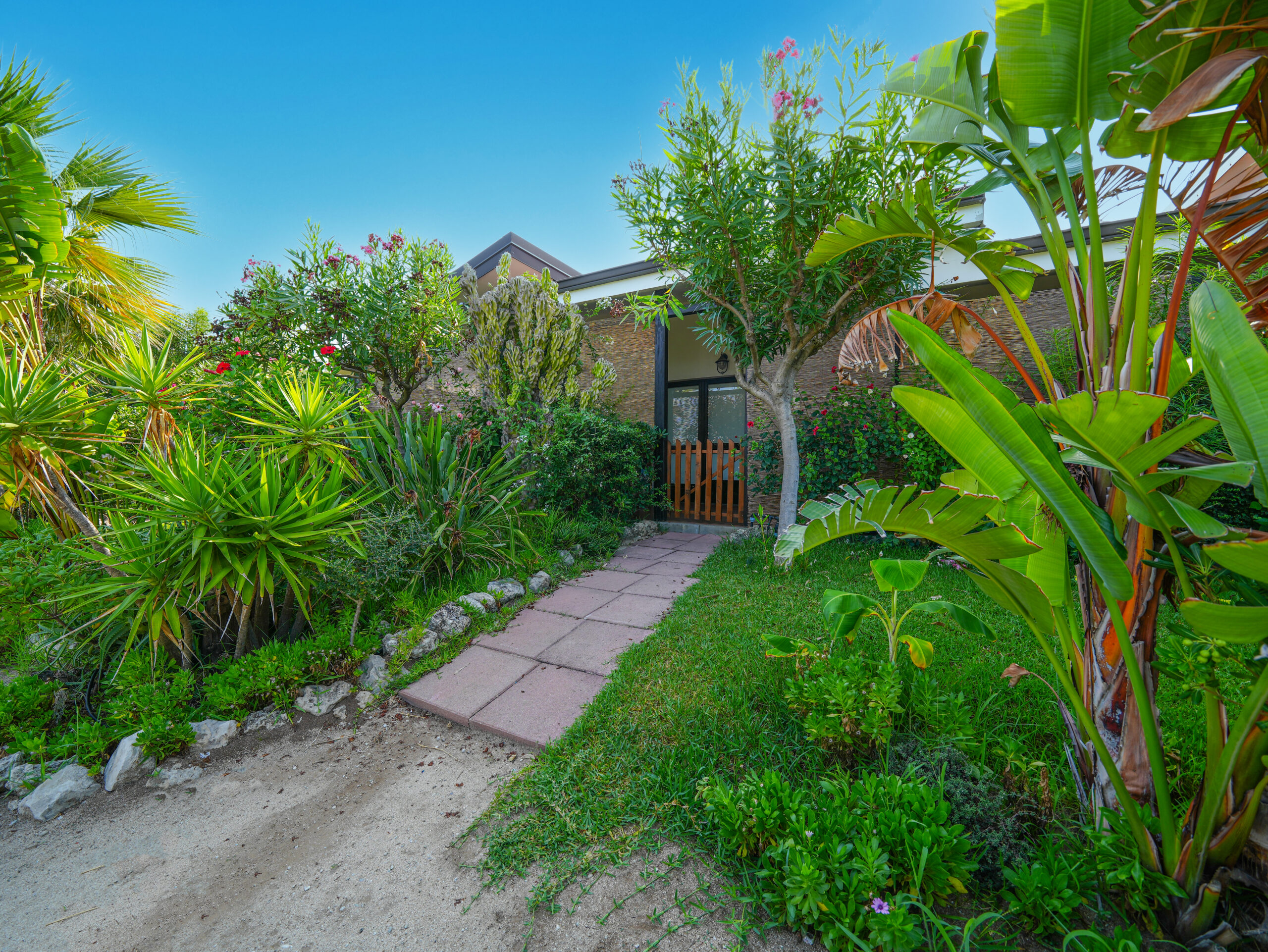 Residence con escursioni a Capo Vaticano